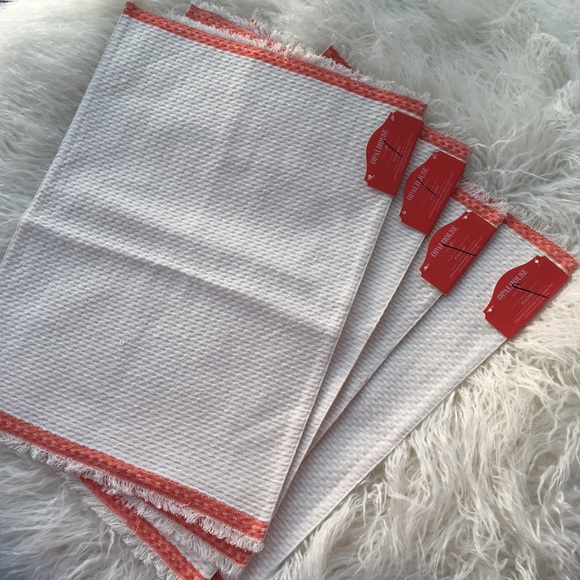 Opalhouse | 4 Waffle Texture Placemats - Picture 3 of 7